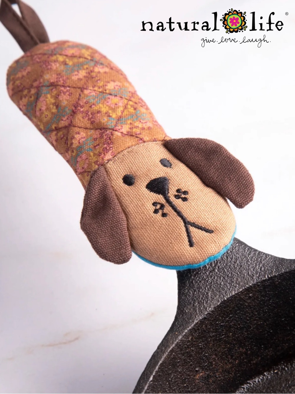 Natural Life Dog Skillet Handle Holder